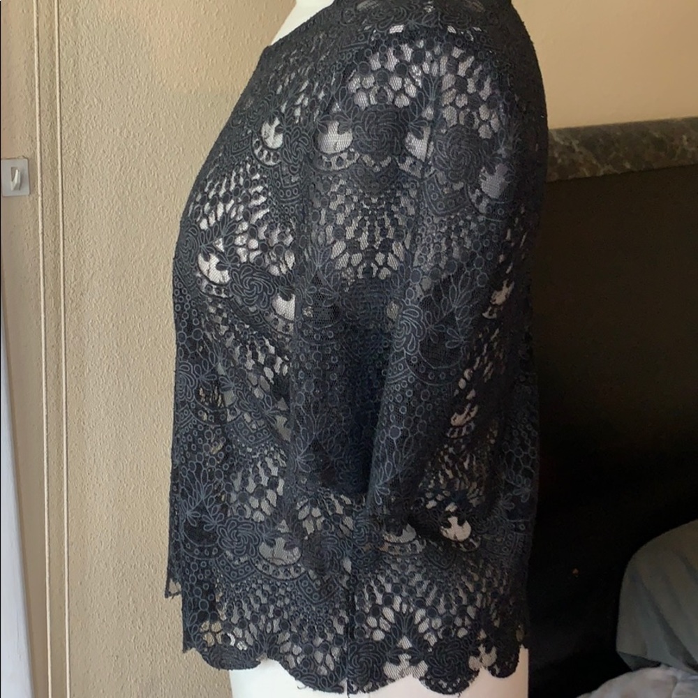 Lace blouse - Picture 2 of 3
